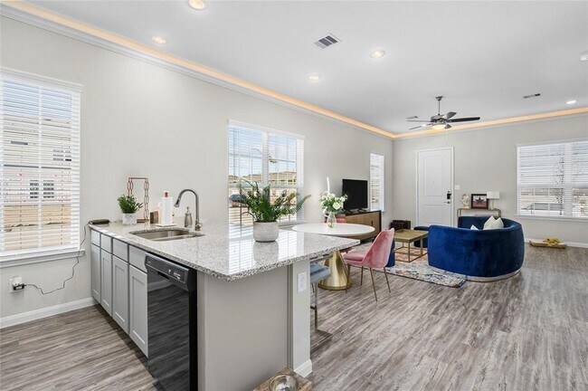 Building Photo - 15835 Loch Laggan Dr