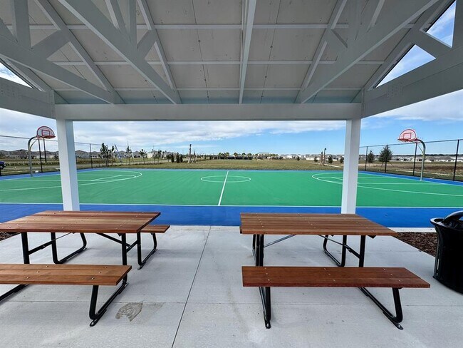 Building Photo - 5656 Lemon Grass St