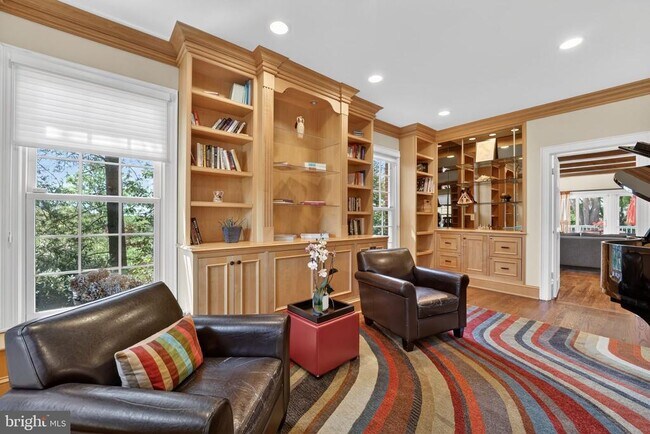 Building Photo - 5115 Cape Cod Ct