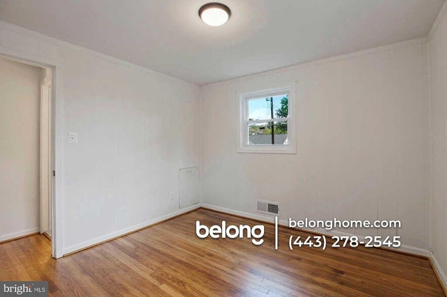 Building Photo - 12108 Foley St