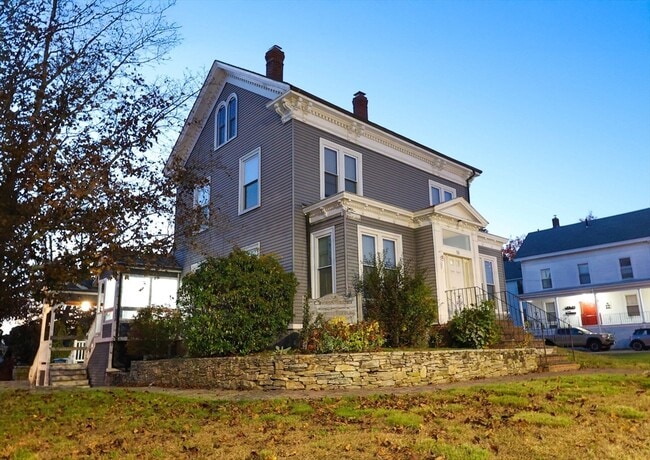 Building Photo - 50 Congress St