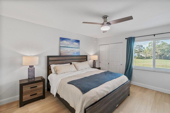 Building Photo - 433 Cerromar Ln