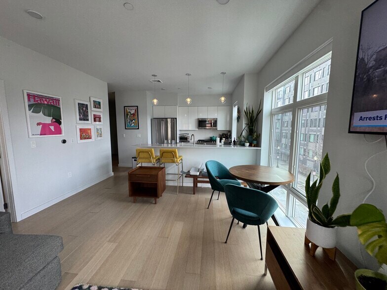 Building Photo - 1 Lisbon St