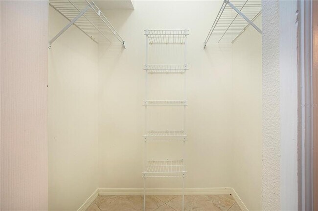 Building Photo - 2117 Huntington Ave