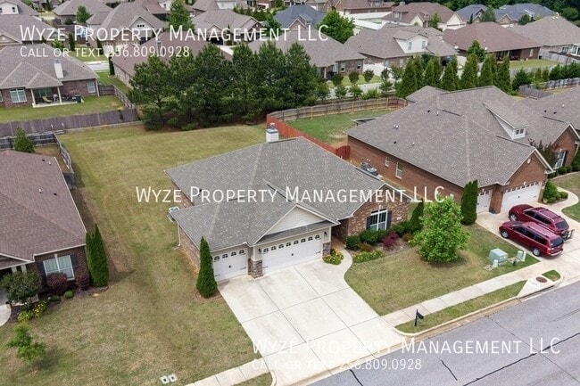 Building Photo - 410 Creekwater Cir