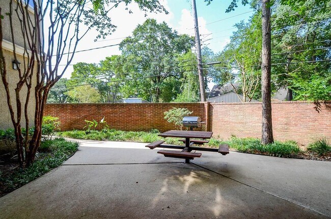 Building Photo - 12707 Boheme Dr