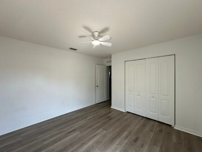 Building Photo - 1025 Cypress Pointe Blvd