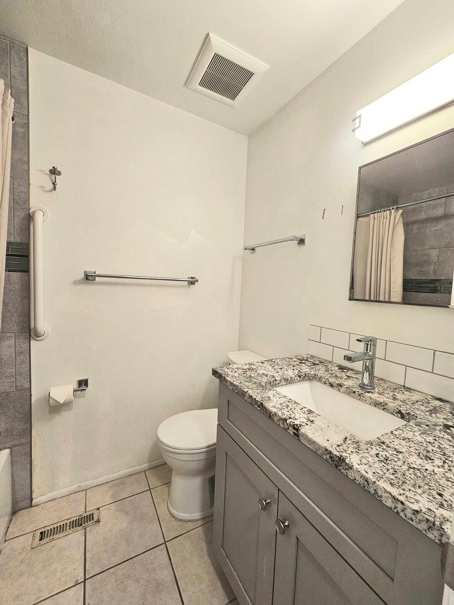 Downstairs 1/2 bath - 3680 Quail St