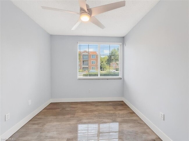 Building Photo - 1235 Reserve Way