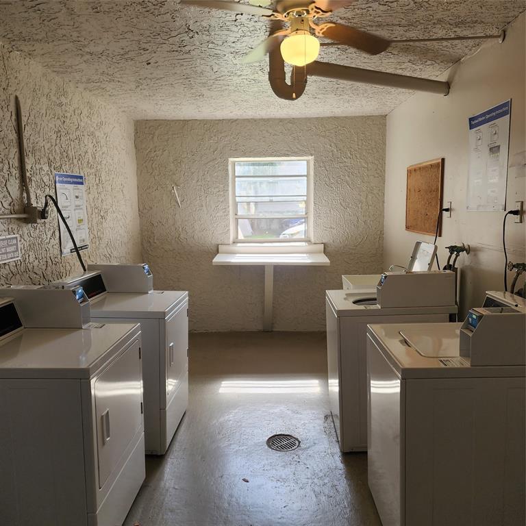 Building Photo - 9311 Orange Grove Dr