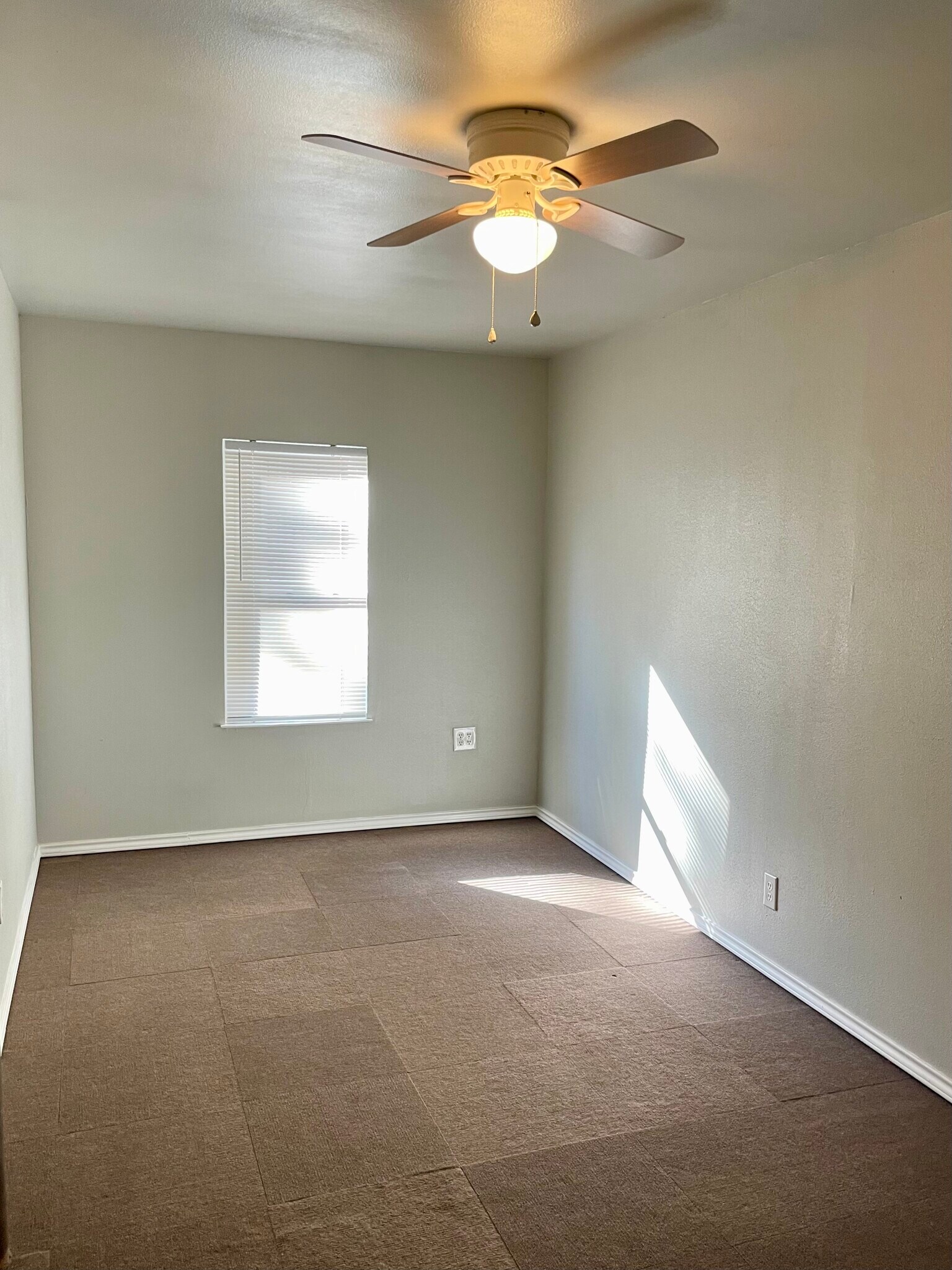 Building Photo - 13101 FM 225