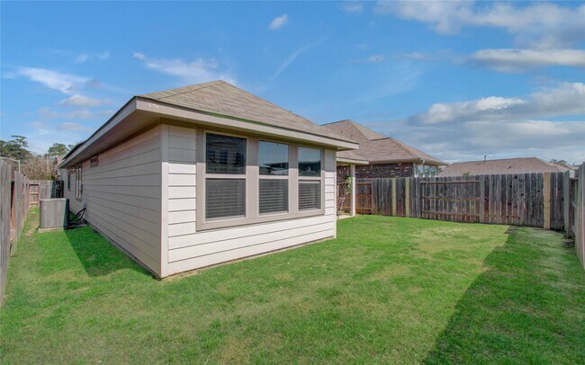 Building Photo - 32038 Quail Terrace Ln