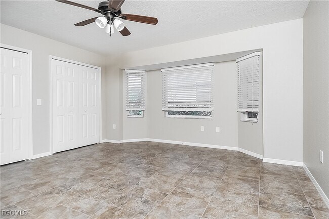 Building Photo - 5204 Alametos Terrace