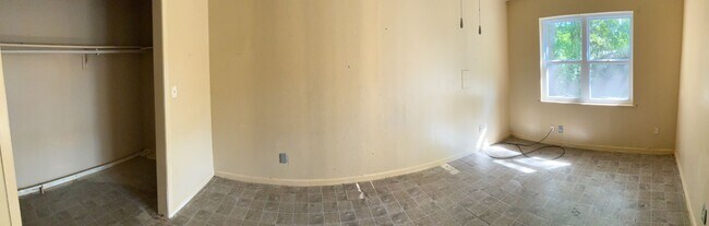 Building Photo - 6117 Willard Ave