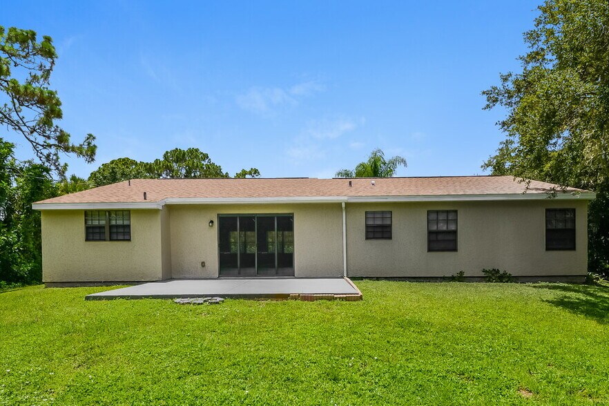 Building Photo - 4122 Bula Ln