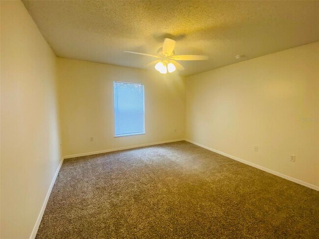 Building Photo - 225 Jocelyn Dr