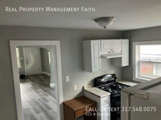 Building Photo - 615 N Oxford-