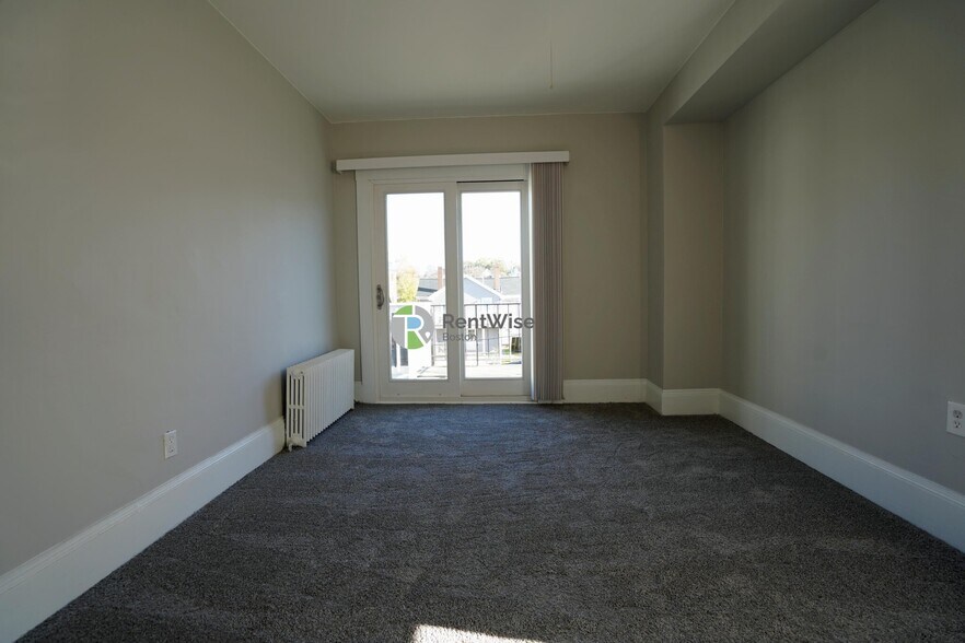 Building Photo - 50 A Winship St