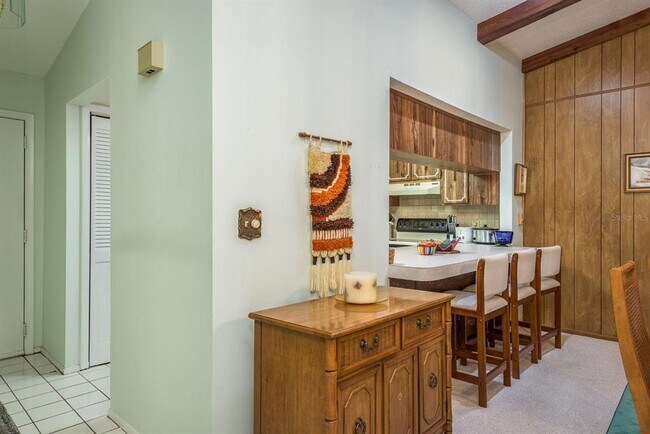 Building Photo - 9910 Eagles Point Cir