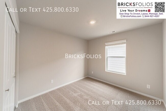 Building Photo - Corner lot For Rent in Port Orchard! Close to Military bases!