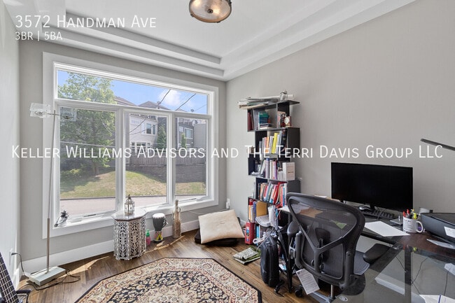 Building Photo - 3572 Handman Ave