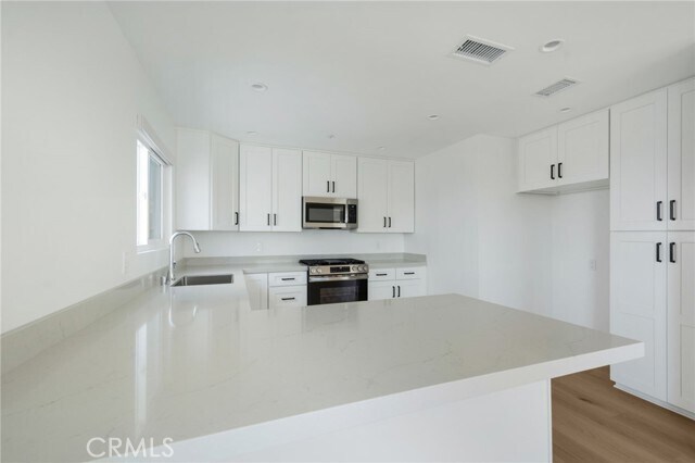 Building Photo - 312 Cazador Ln