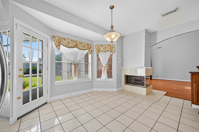 Building Photo - 14107 Glasgow Pl