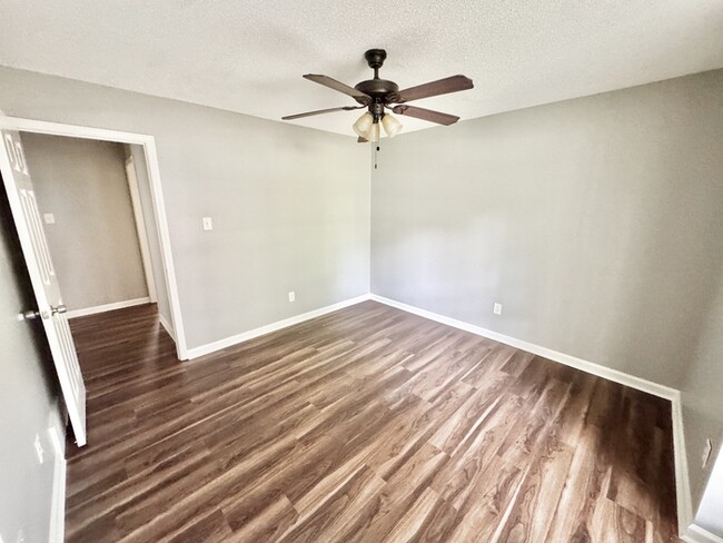 Building Photo - 8415 Woolrich Dr