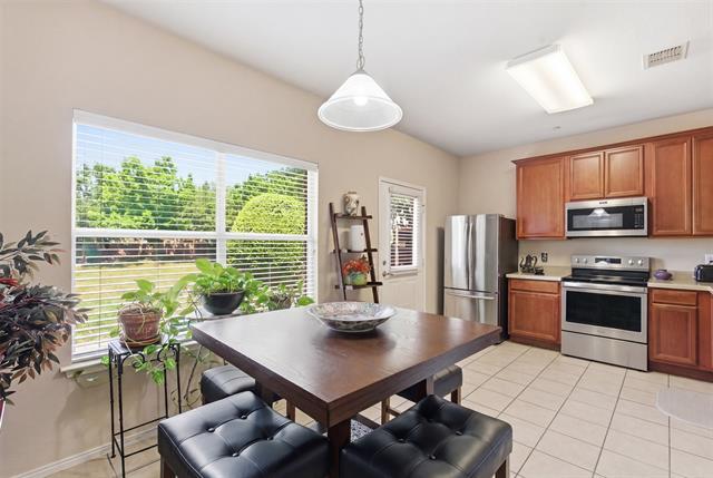Building Photo - 7257 Rembrandt Dr