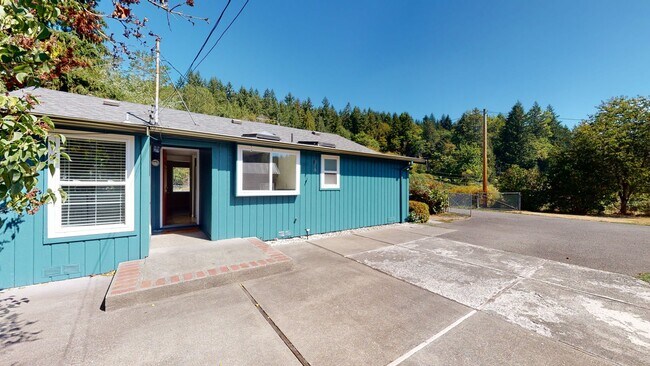 Building Photo - May Valley Road business opportunity available - 2 bedroom 1 bath home with carport & office and ...