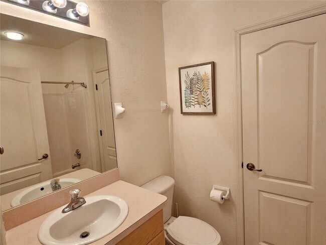 Building Photo - 904 Casa Del Lago Way
