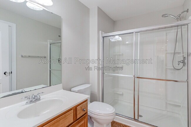 Building Photo - 2041 Jadewood Dr