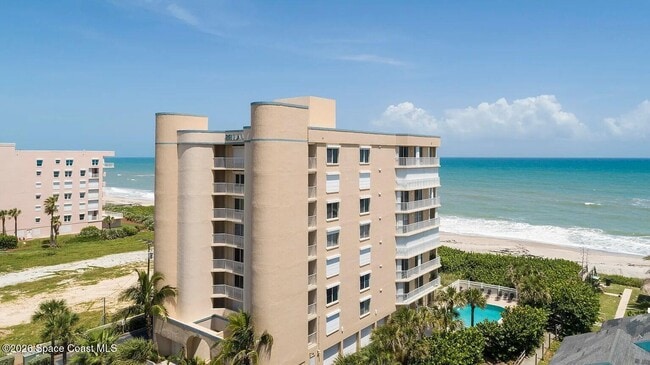 Building Photo - 1755 N Hwy A1A