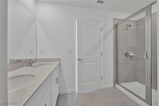 Building Photo - 14273 Oviedo Pl