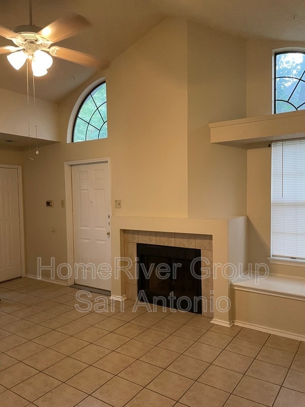 Building Photo - 6220 Les Harrison Dr