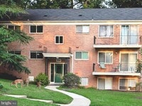 Building Photo - 10506 Weymouth St