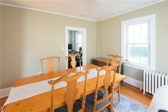 Building Photo - 21 Congdon Ave