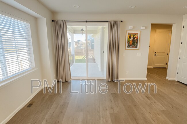 Building Photo - 8734 Middle Frk St