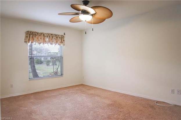 Building Photo - 273 Robin Hood Cir