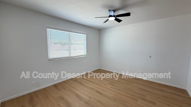 Building Photo - 78601 Ave 42