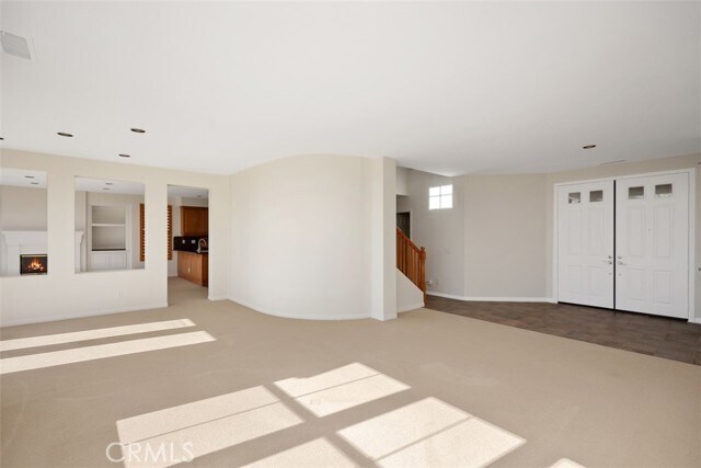 Building Photo - 10 Sunset Cove