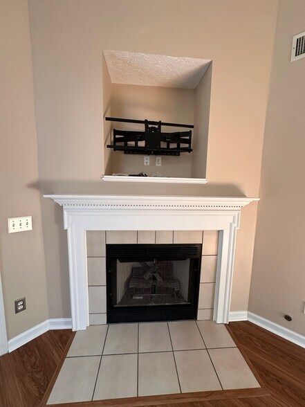 Gas fireplace with TV nook and TV mount - 2231 Whitney Ct