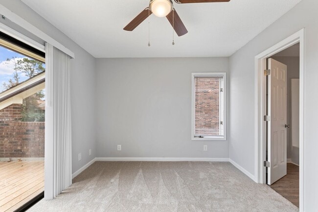 Building Photo - Master Suite with Balcony!!! Completely remodeled 2 level townhome close to the beaches of Surfside!