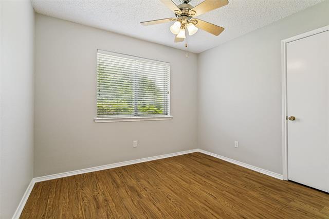 Building Photo - 10820 Pebblecreek Ct