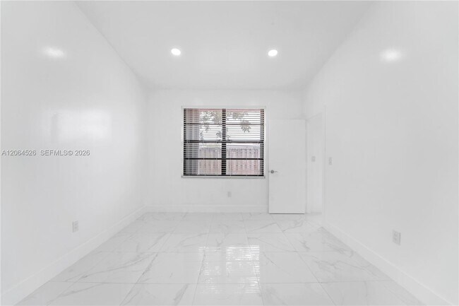 Building Photo - 6742 NW 188th Terrace