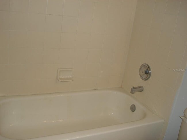 Building Photo - 9630 Baton Rouge Ln