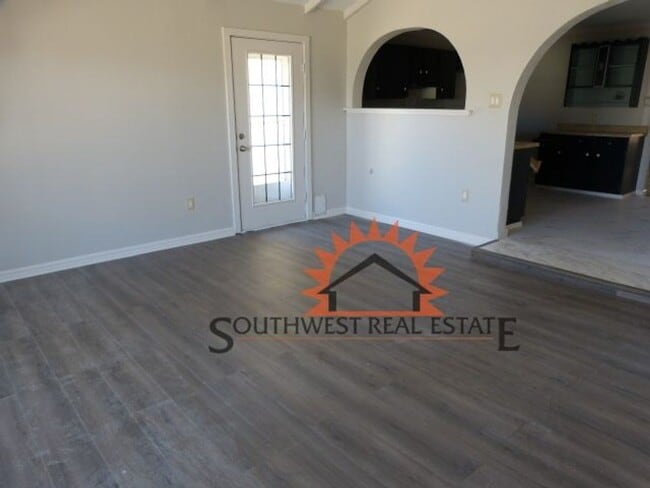 Building Photo - Nicely updated brick home.