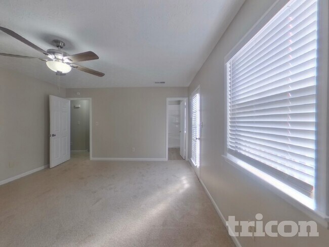 Building Photo - 20 Summerfield Ct