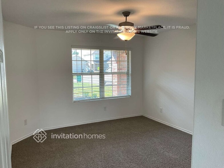 Building Photo - 18739 Faustina Way