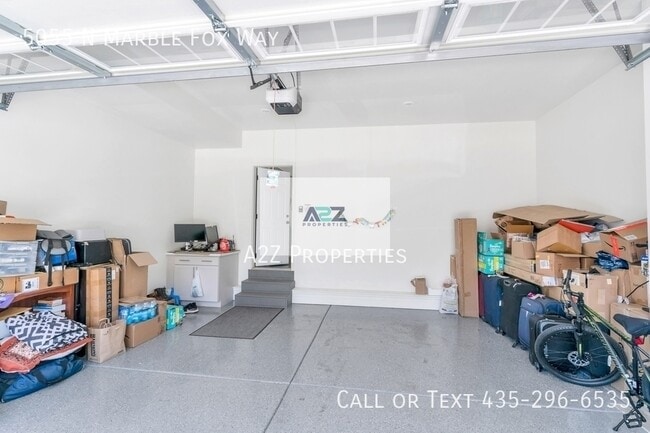 Building Photo - 5055 N Marble Fox Way